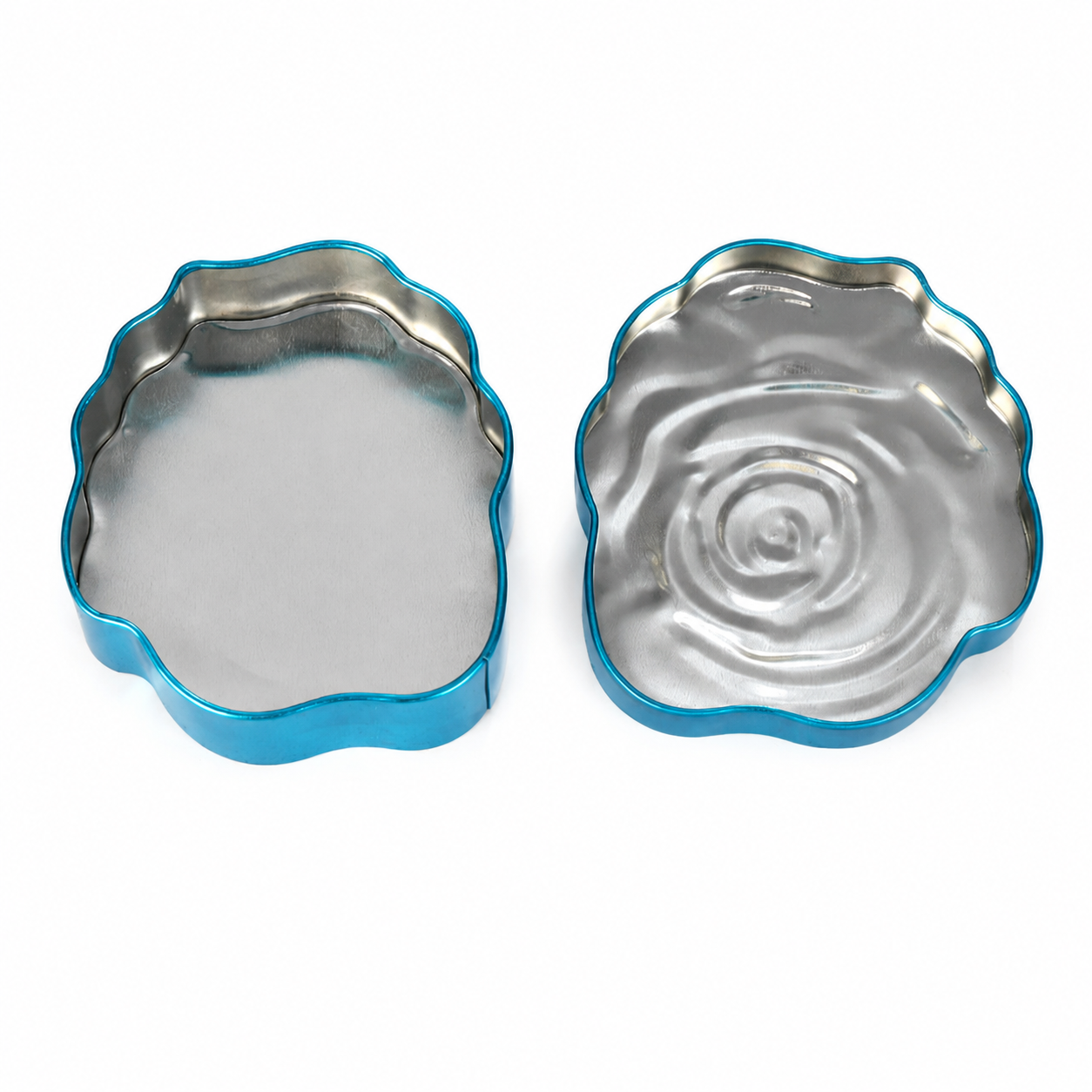 Interior structure of rose shaped chocolate tin box