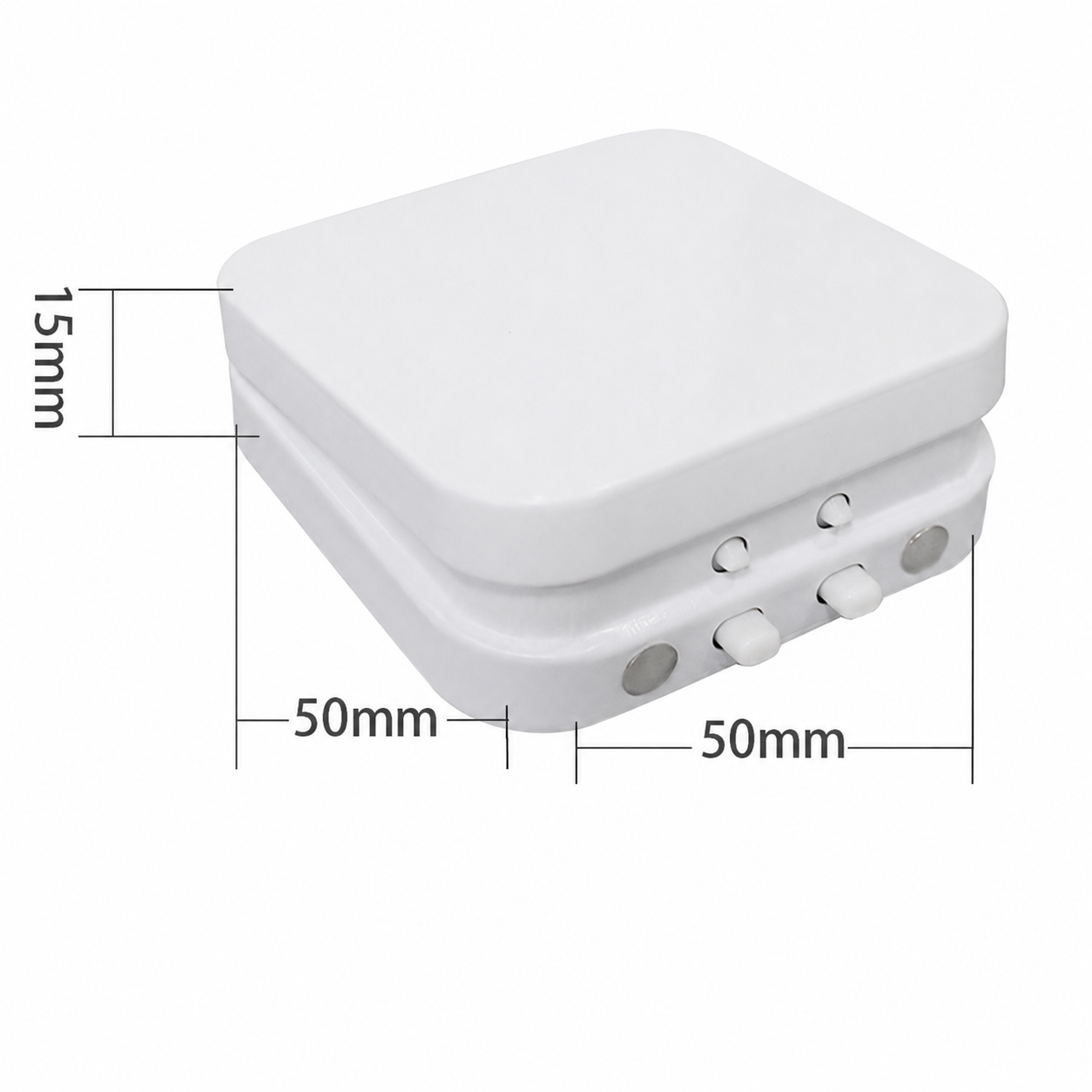 Small child-resistant tin box measuring 50 × 50 × H15 mm